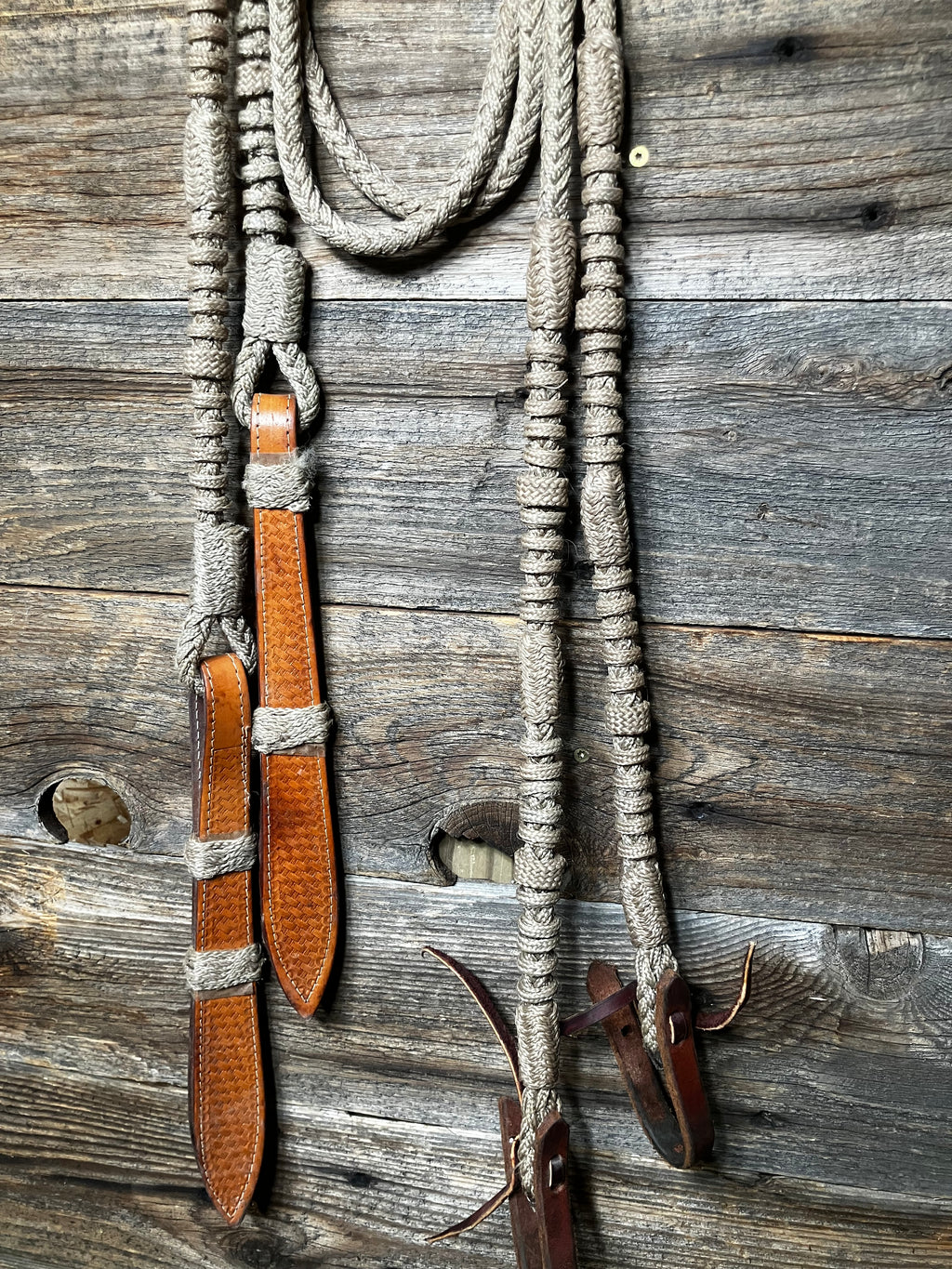 Paracord split reins