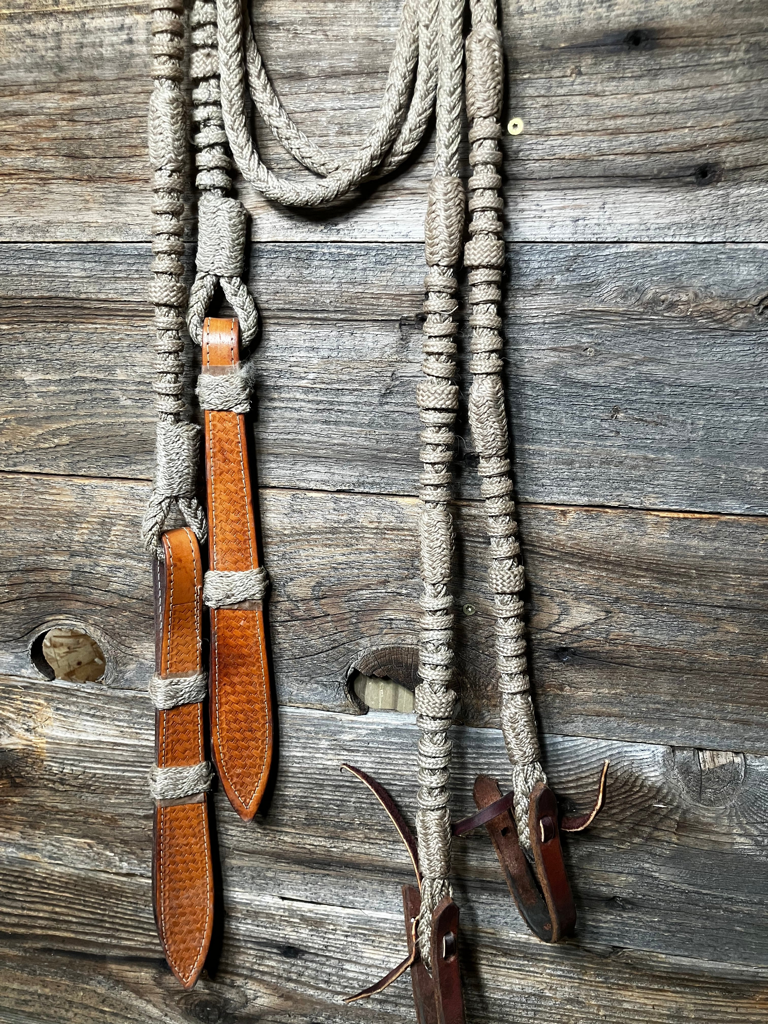 Paracord split reins