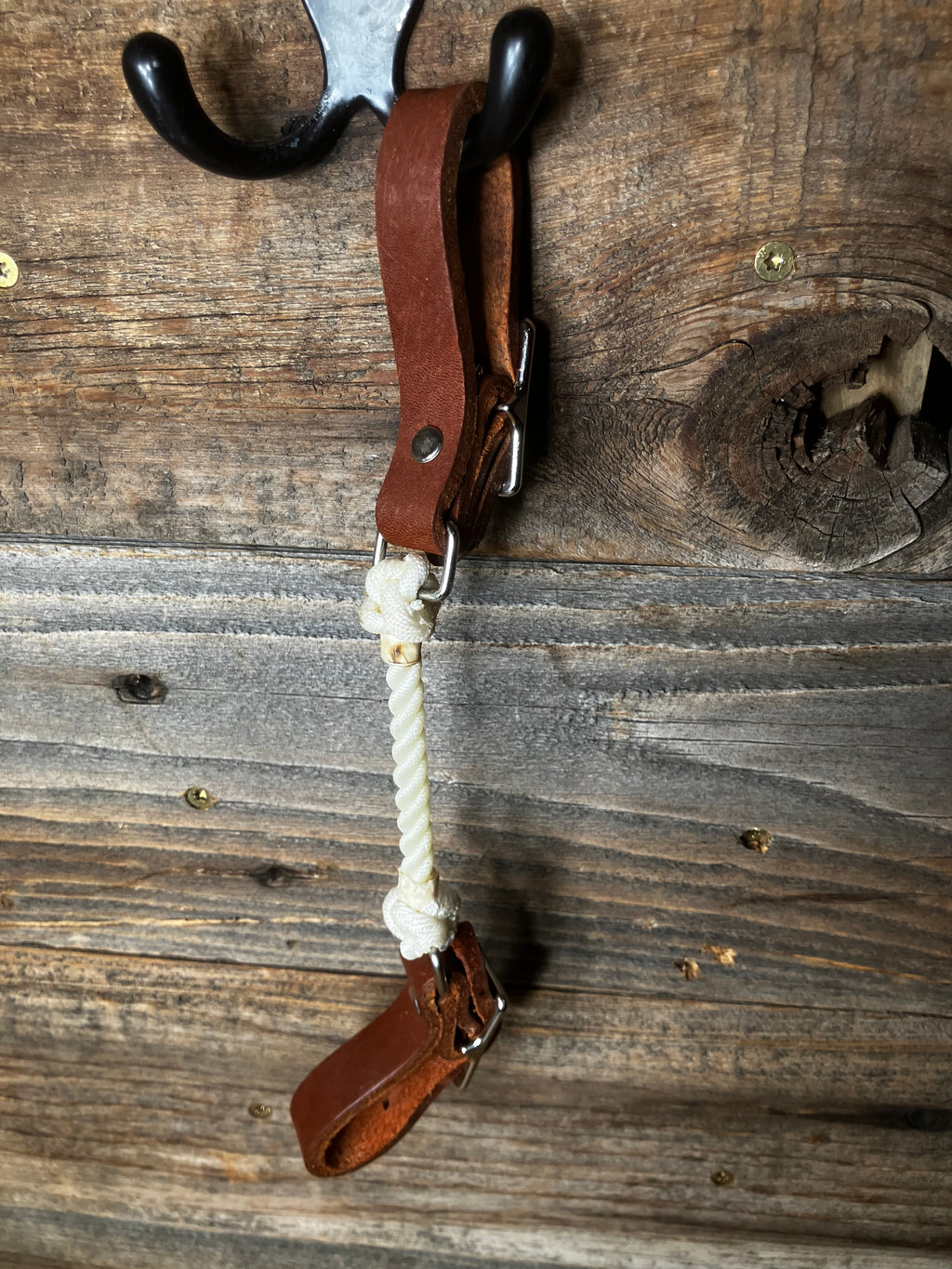Rope curb strap
