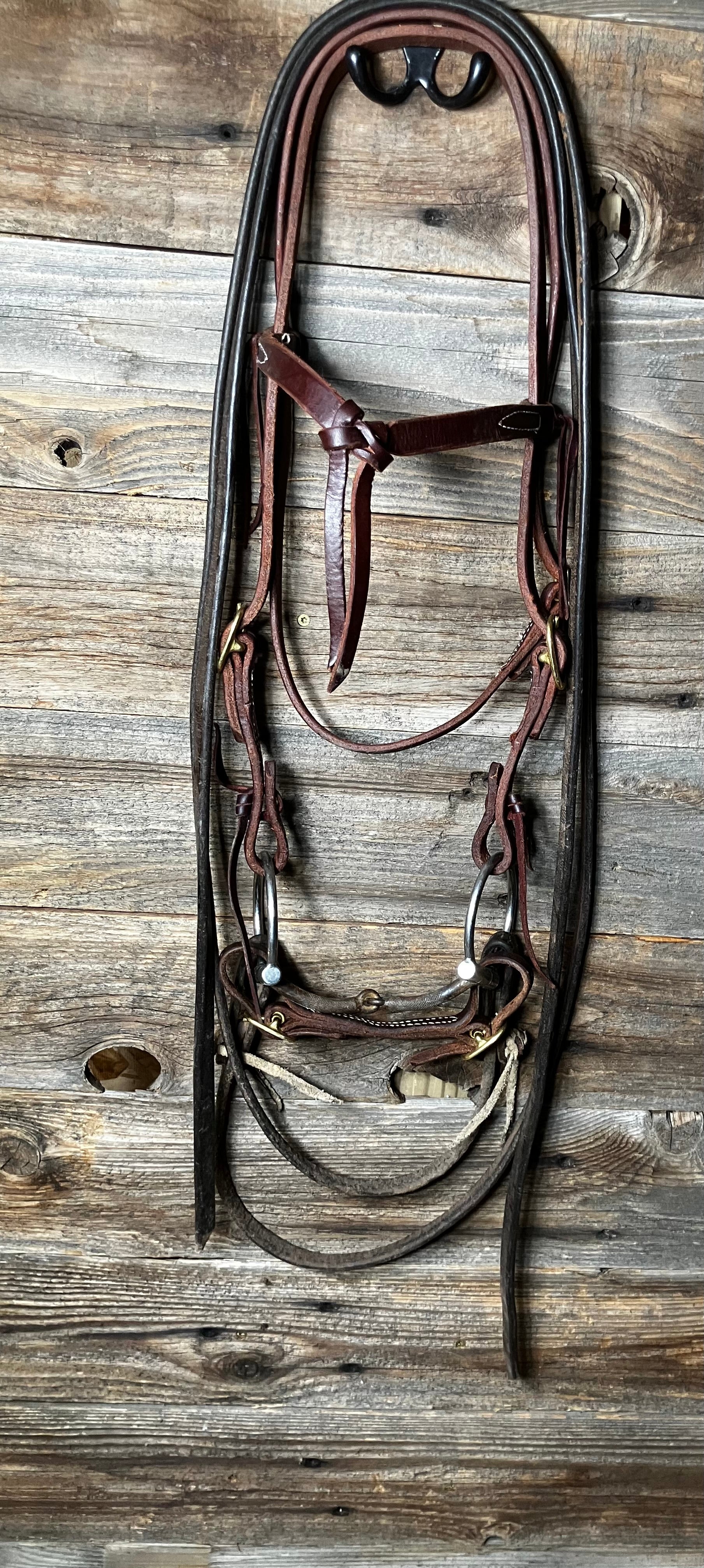 Knurled snaffle
