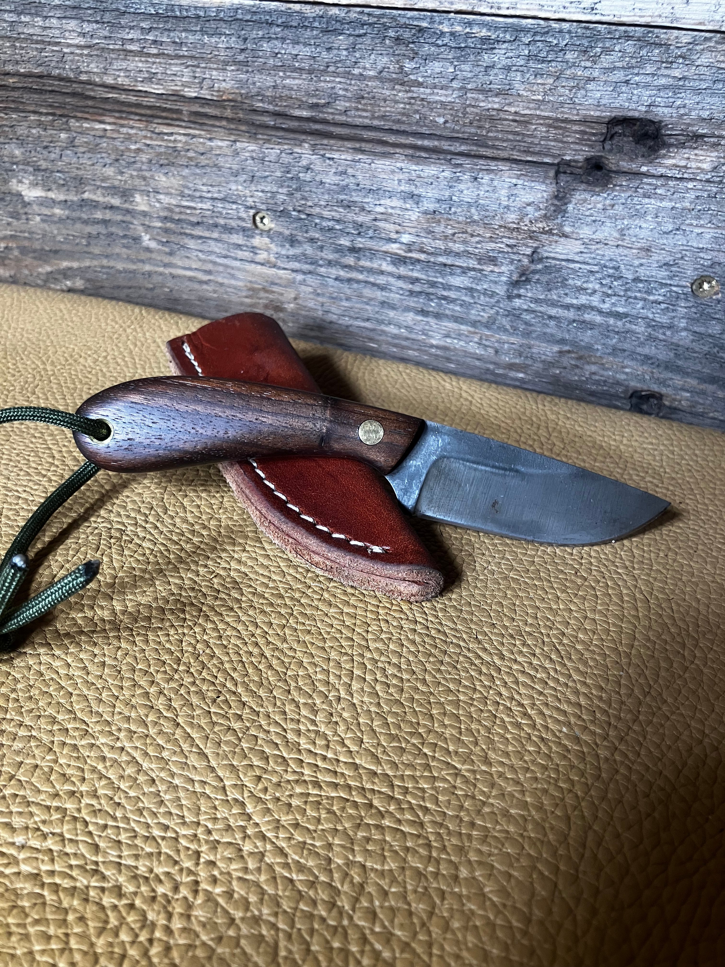 DM knife