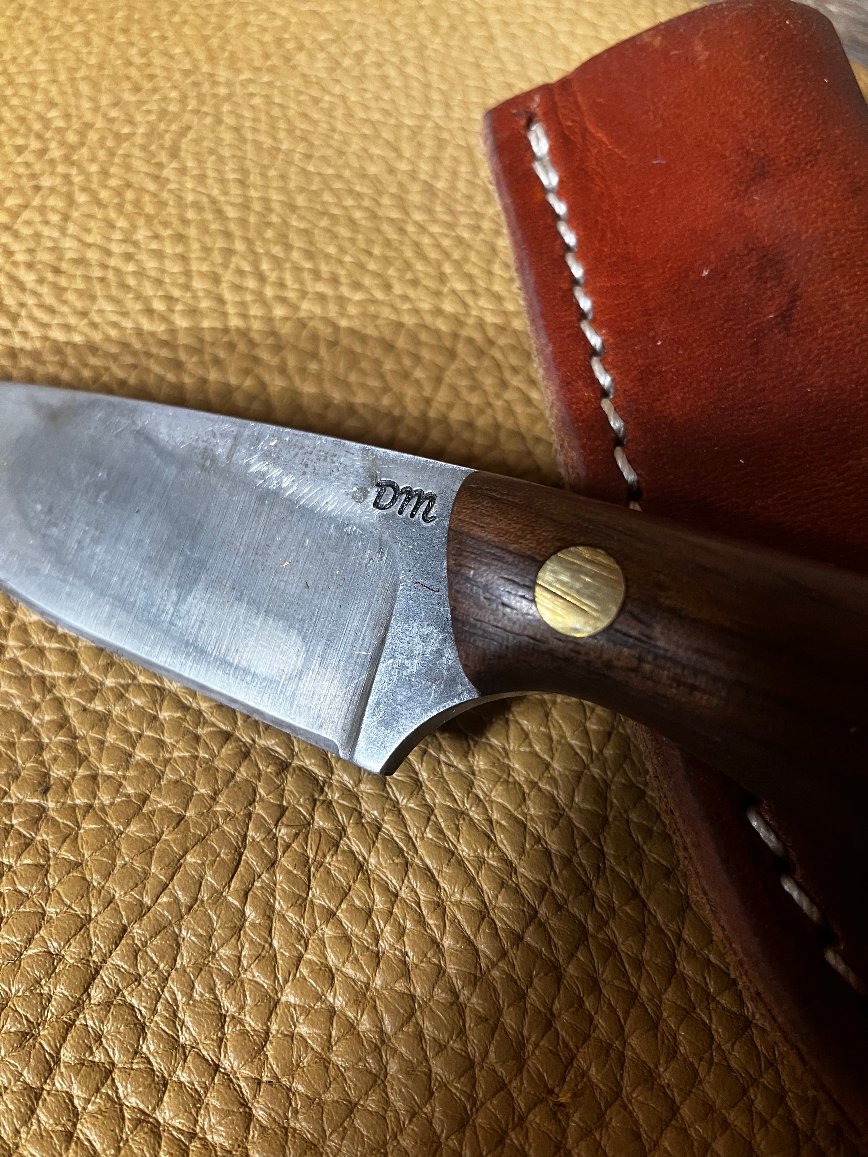 DM knife