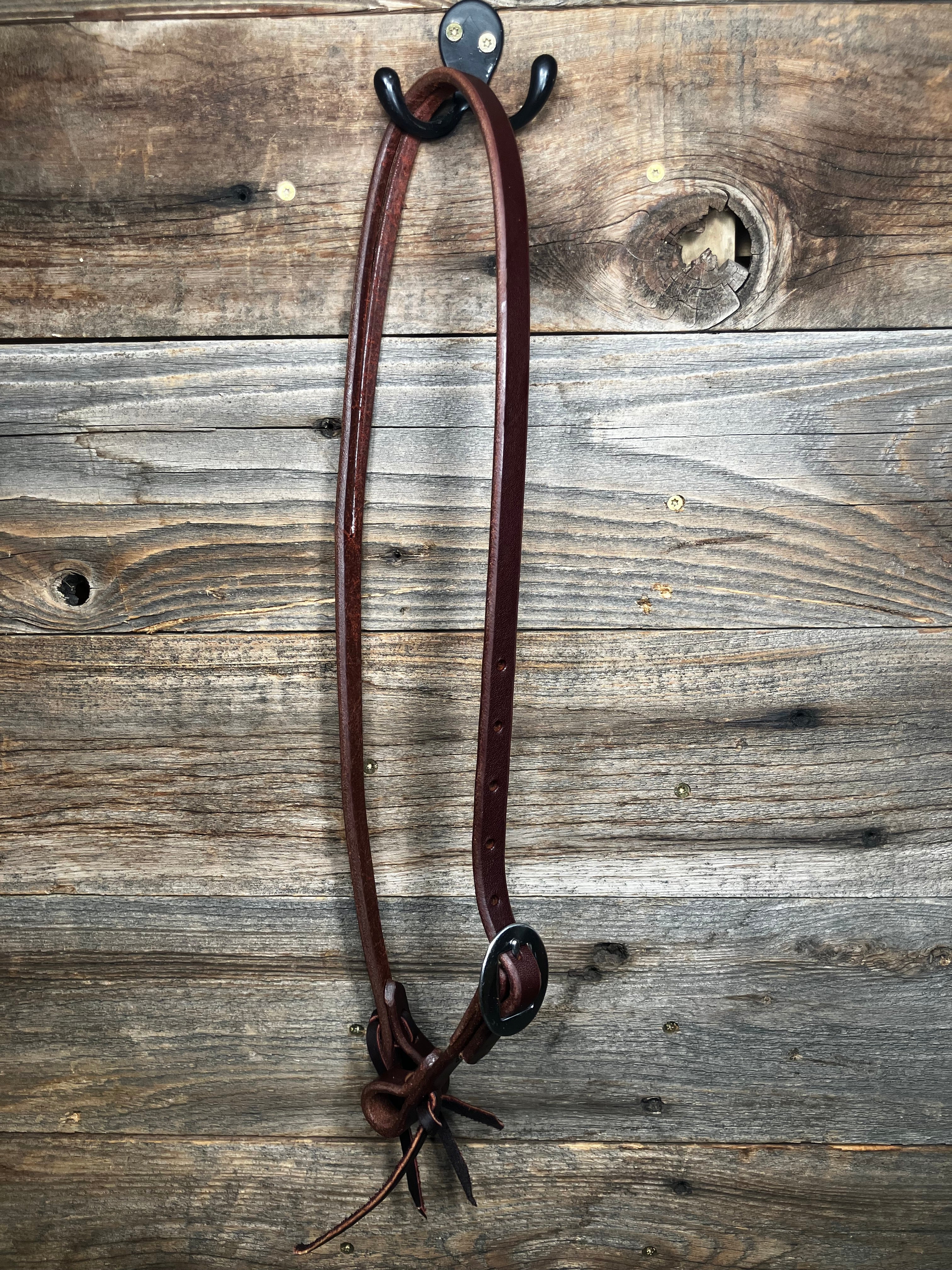 Stainless steel buckle slit ear