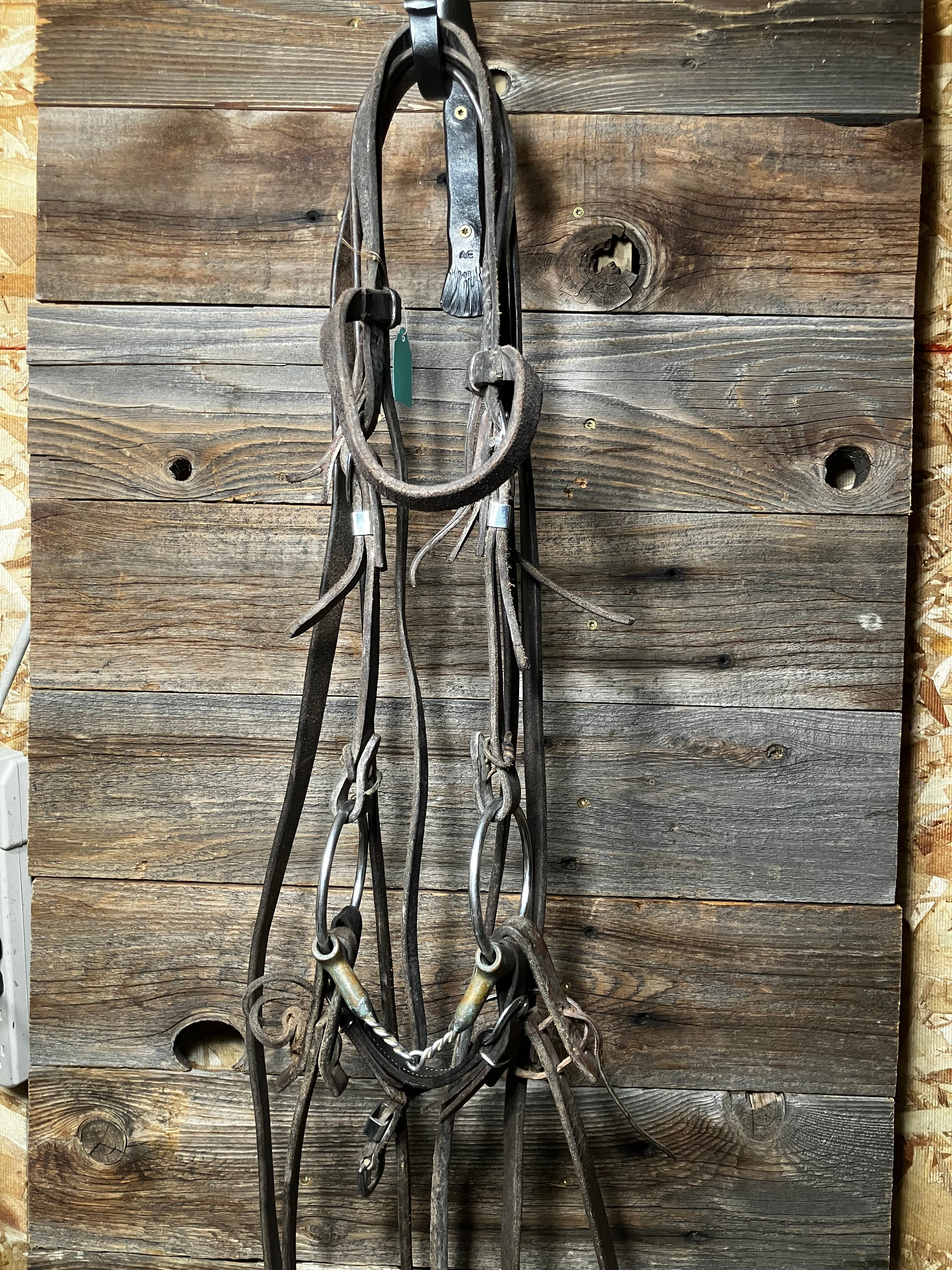 Half twist snaffle