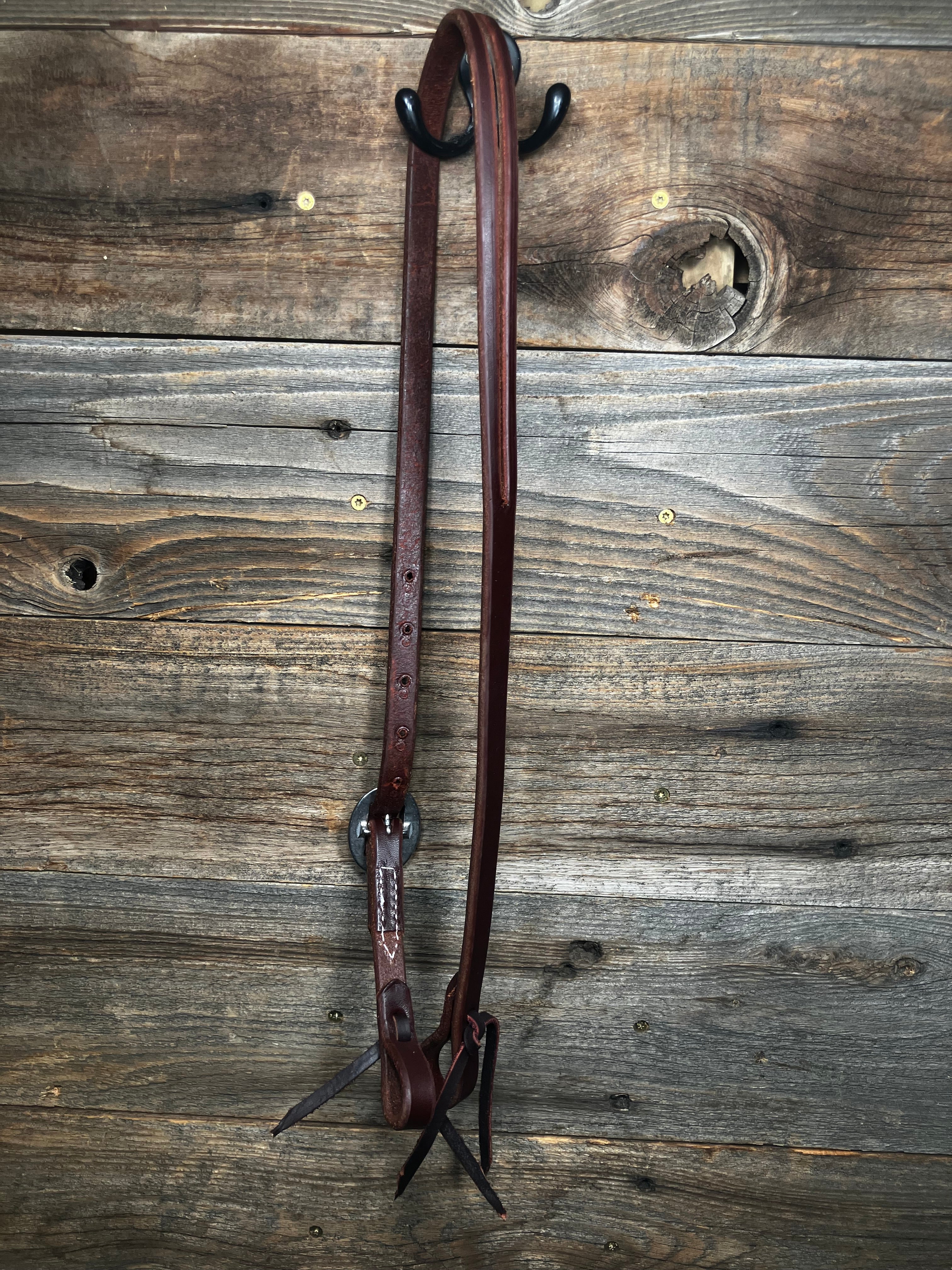 Stainless steel buckle slit ear