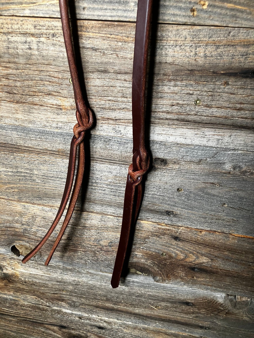 5/8 heavy oil split reins w/ poppers